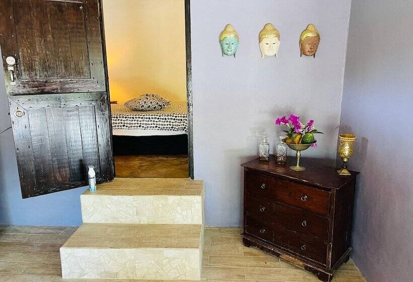 تختخواب و صبحانه Mammaloes