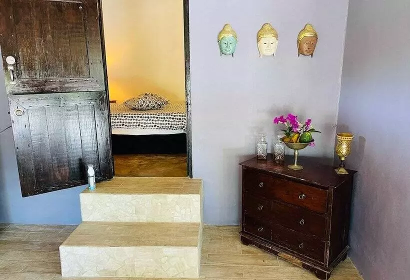 تختخواب و صبحانه Mammaloes