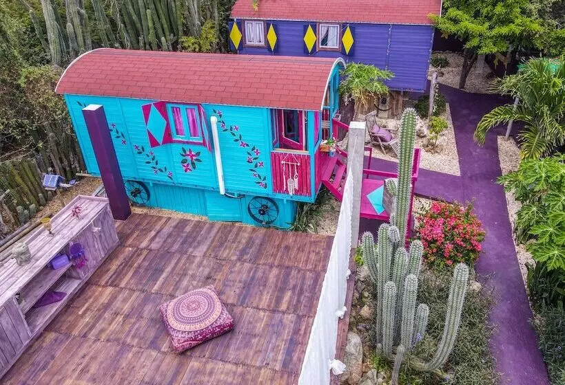 تختخواب و صبحانه Mammaloes