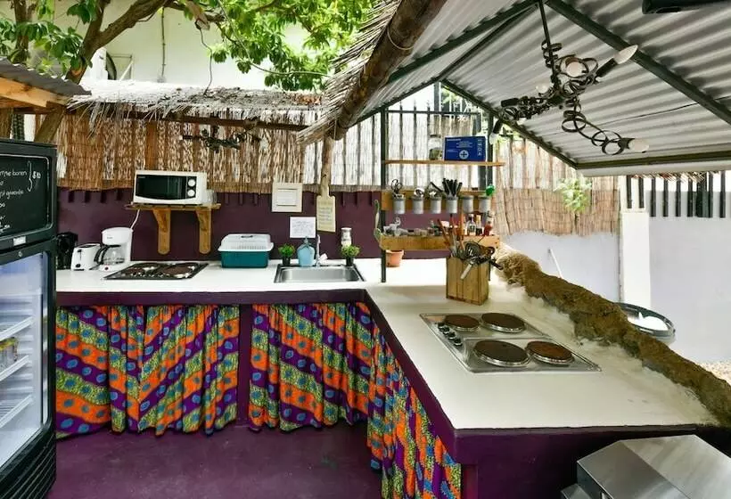 تختخواب و صبحانه Mammaloes