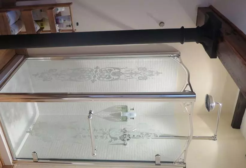 Crooksmill Bed & Breakfast