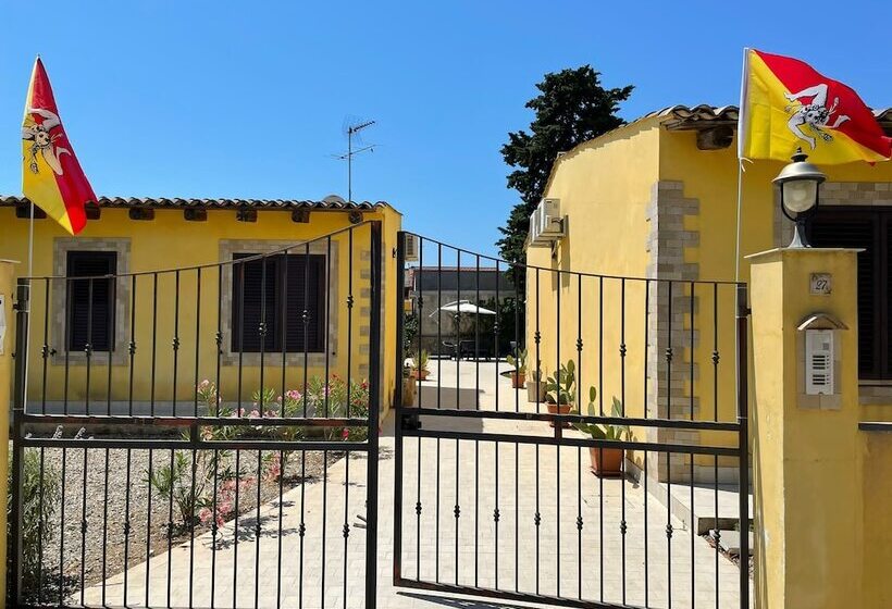 Хостел Le Case Al Quadrato