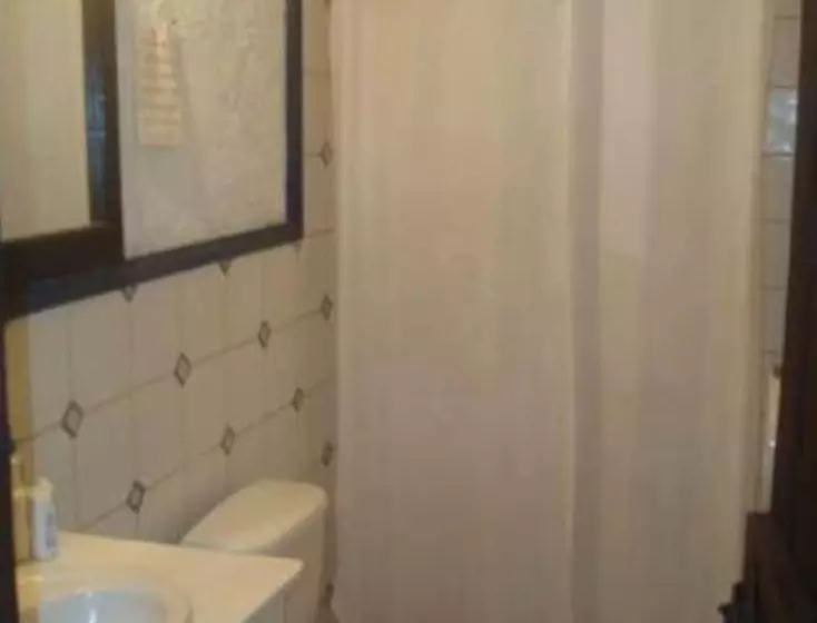 هتل Alcazar De Doña Victoria