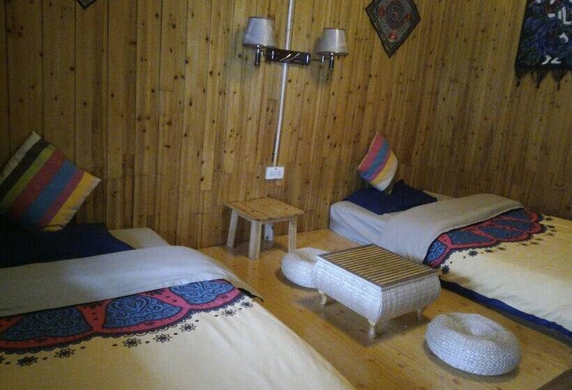 Otel Fenghuang Hua Xiang Yuan Inn