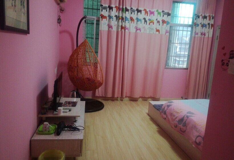 Otel Fenghuang Hua Xiang Yuan Inn