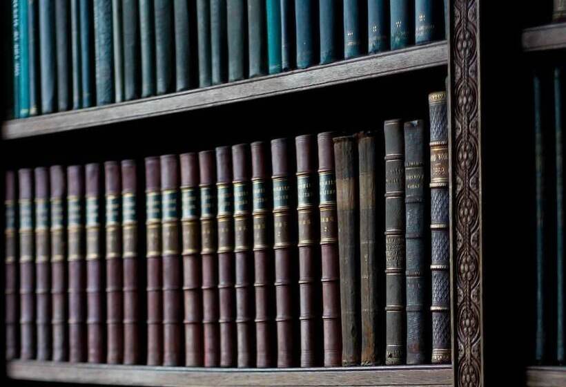 Hotel Graemeshall House