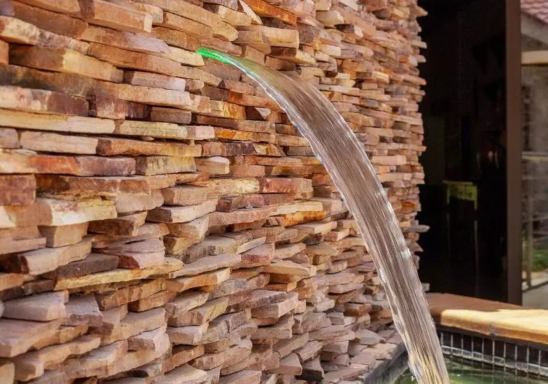 هتل Mavuna Guest Lodge & Conference Centre