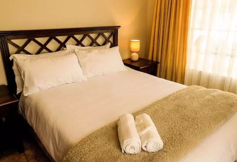 هتل Mavuna Guest Lodge & Conference Centre