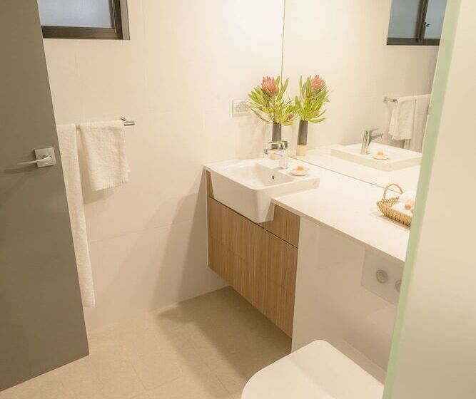 فندق Olio Bello Lakeside Glamping