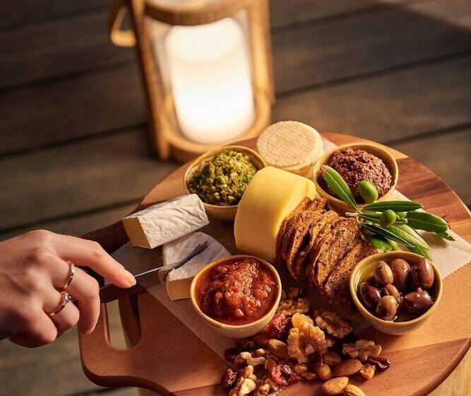 فندق Olio Bello Lakeside Glamping