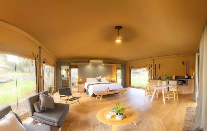 Hotelli Olio Bello Lakeside Glamping