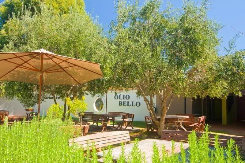 Hotelli Olio Bello Lakeside Glamping