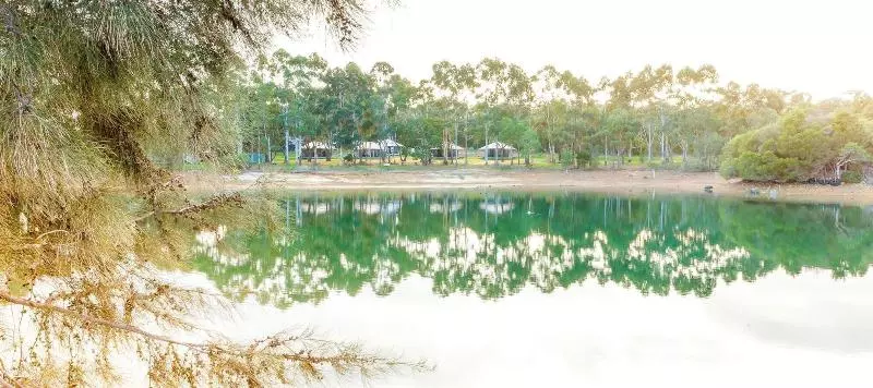 Hotelli Olio Bello Lakeside Glamping