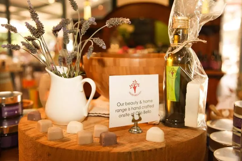 Hotelli Olio Bello Lakeside Glamping