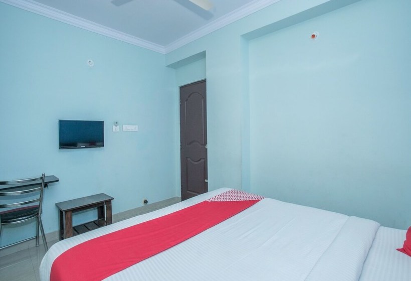 ホテル Oyo 15269 Surya Inn