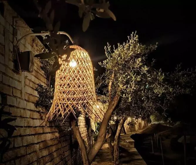 هتل Plataria Seaside Resort