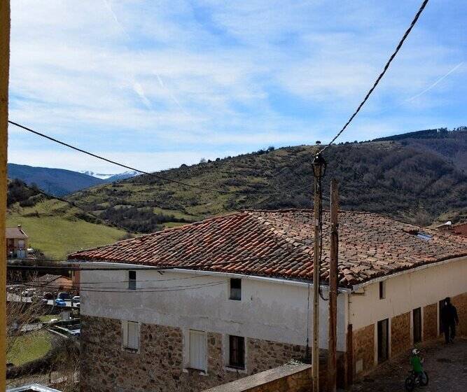 فندق Posada Hoyos De Iregua