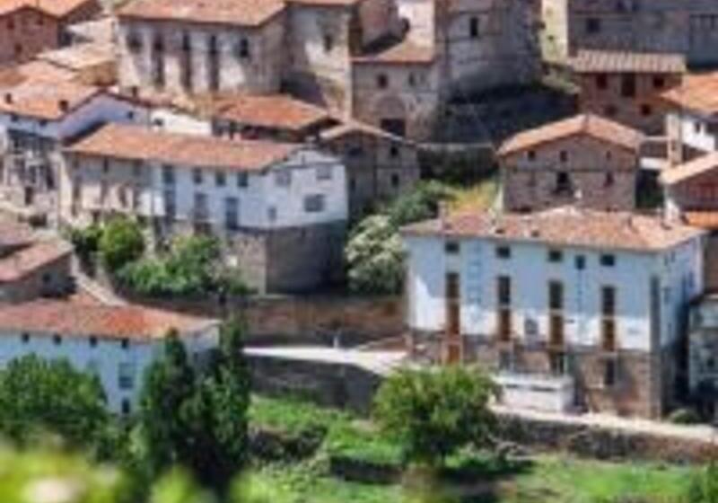 فندق Posada Hoyos De Iregua