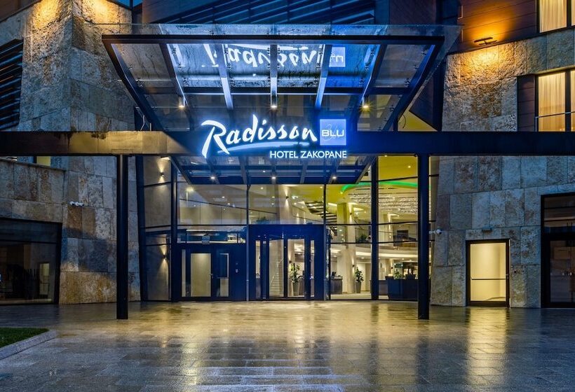 Radisson Blu Hotel & Residences