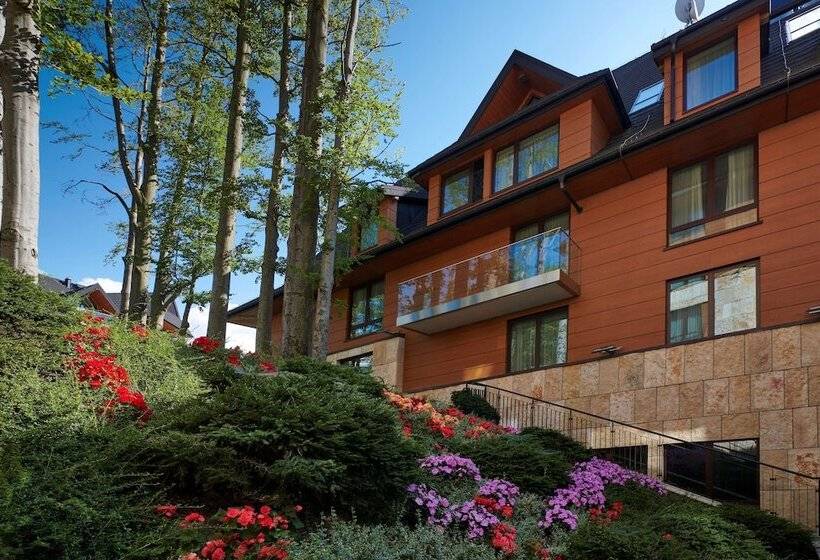 Radisson Blu Hotel & Residences