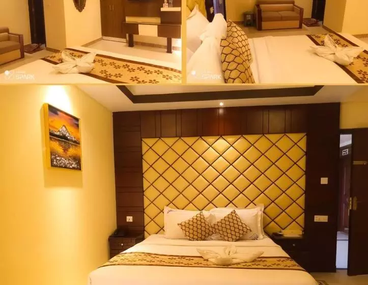 هتل Regal Palace
