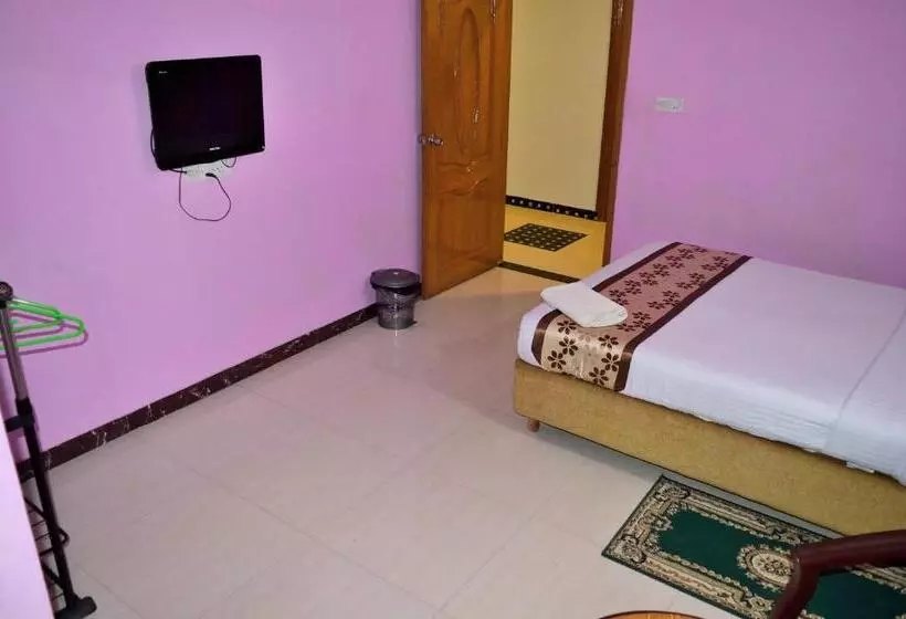 هتل Regal Palace