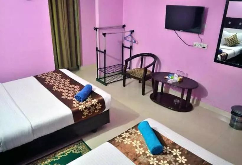 هتل Regal Palace