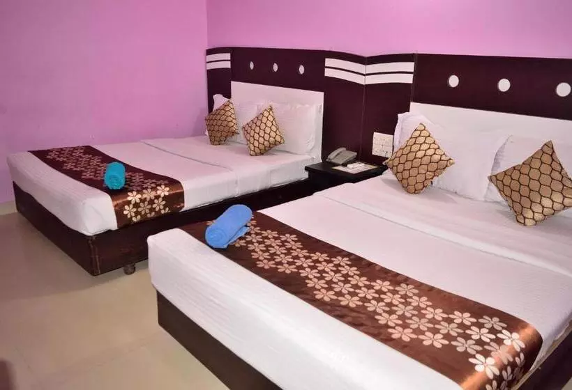 هتل Regal Palace