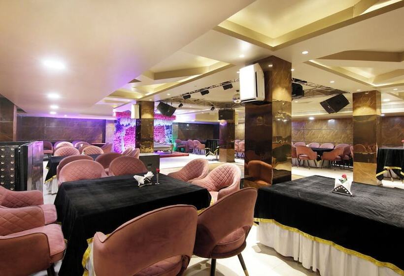 Hotel Treebo Punjabi Nature Residency, Near Faridabad Railway Station