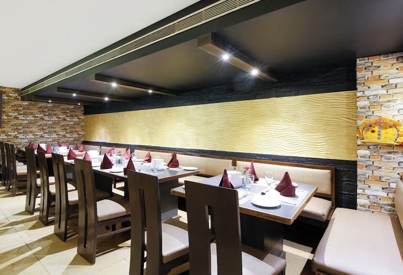 Hotel Treebo Punjabi Nature Residency, Near Faridabad Railway Station