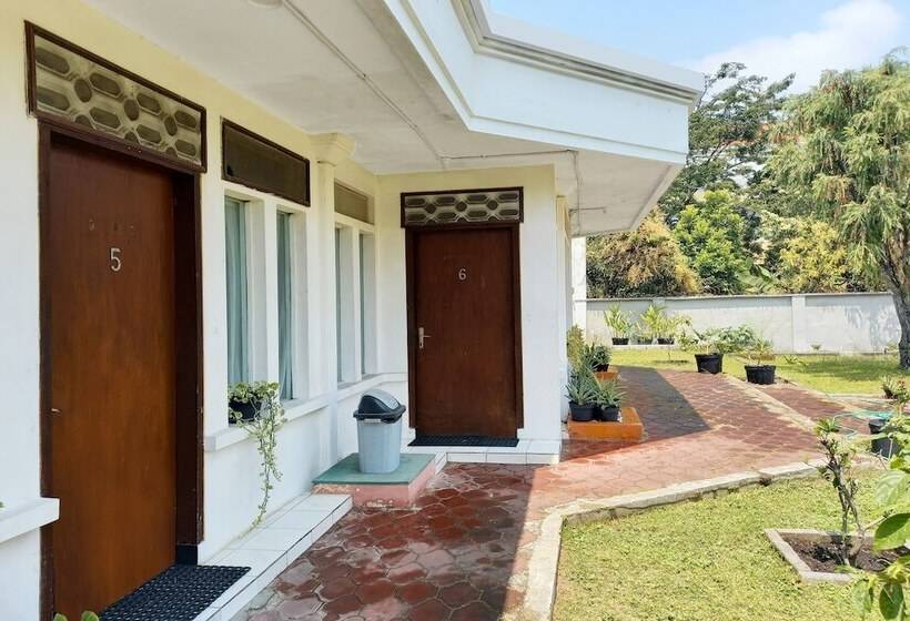 فندق Vanda Villa