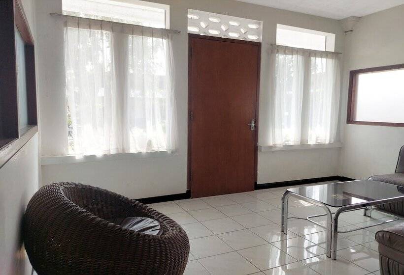 فندق Vanda Villa