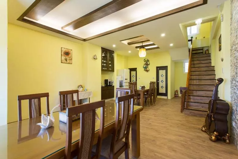 Loving Riverside Bed And Breakfast