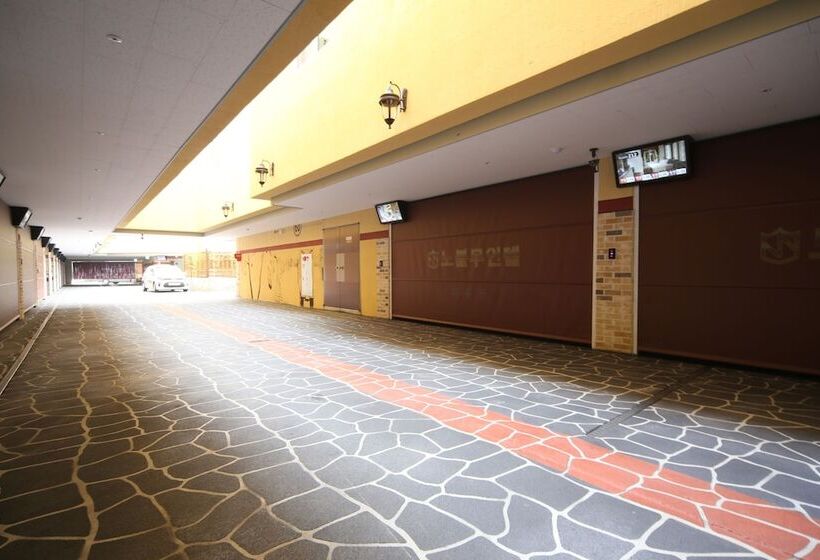 ホテル Noble Muintel