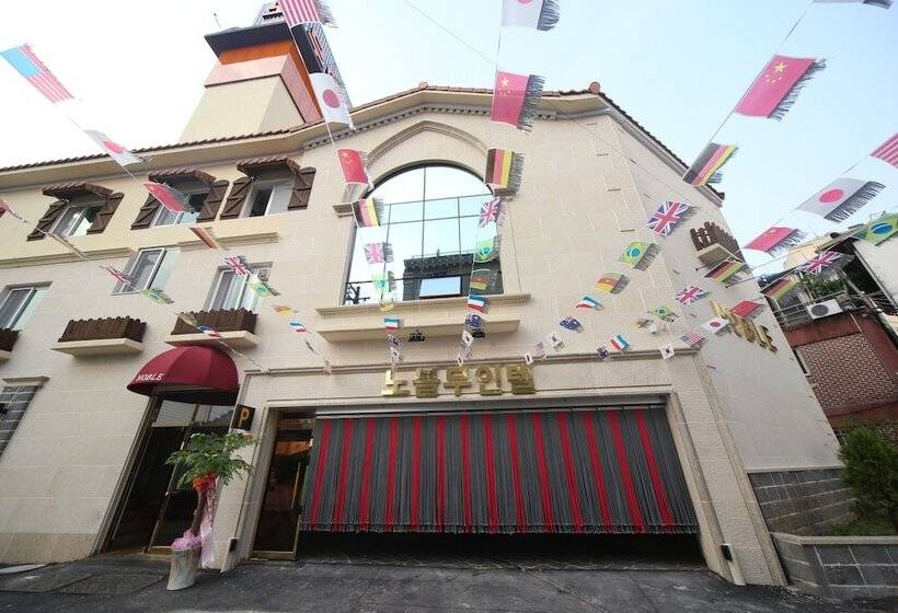 ホテル Noble Muintel