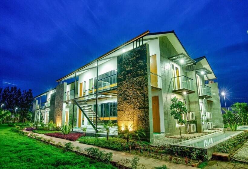 Palette The Cloyster Spa & Resort