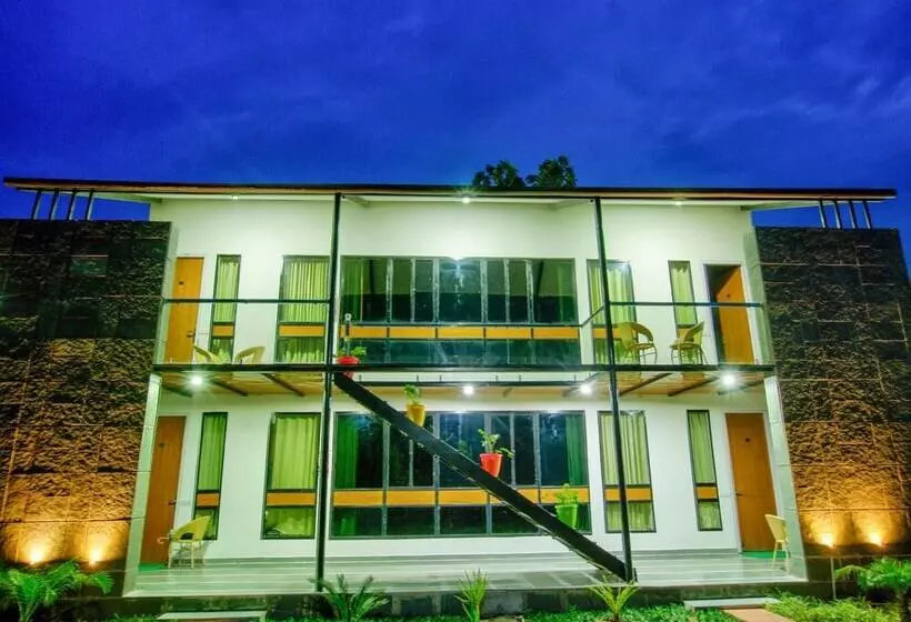 Palette   The Cloyster Spa & Resort