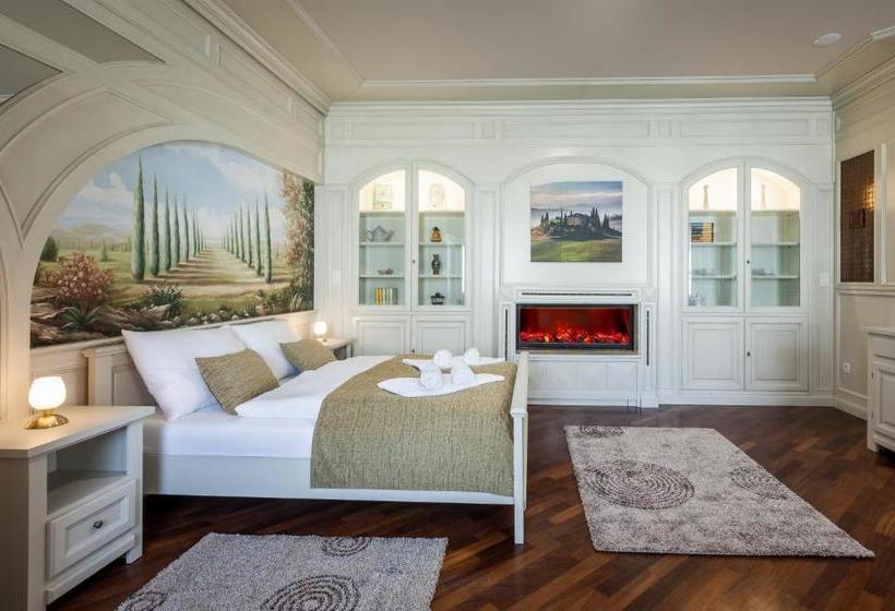 Studio Apartments Rados