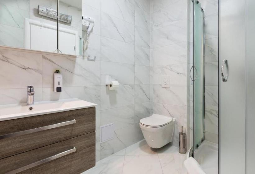 Studio Apartments Rados