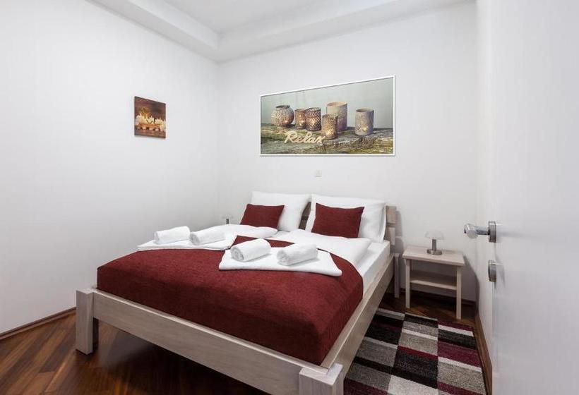 Studio Apartments Rados