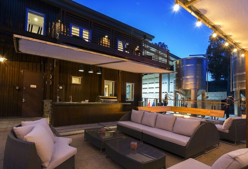 住宿加早餐  Bed & Barrel At Stonehouse Cellars