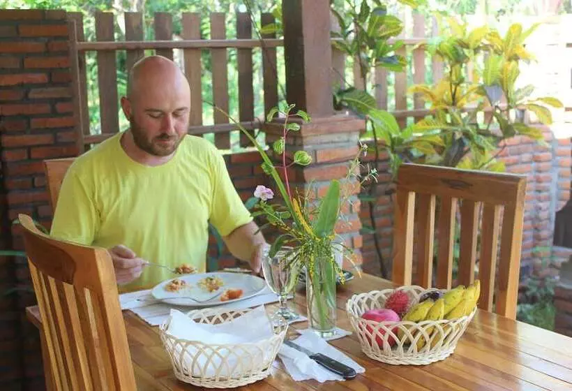 Aamiaismajoitus (B&B) Halumba Eco Villa Bali