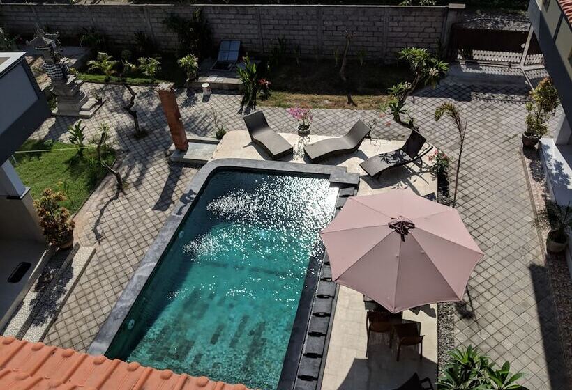 Nocleg ze śniadaniem Serangan Inn Mimba