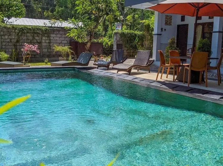 Aamiaismajoitus (B&B) Serangan Inn Mimba