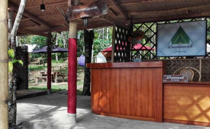 여관 Damarwidi Glamping By Madhava