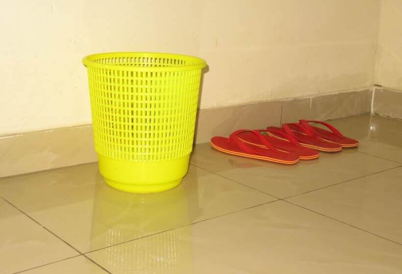 مسافرخانه Filon D'or Guesthouse And Campsite