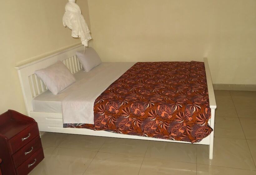 مسافرخانه Filon D'or Guesthouse And Campsite