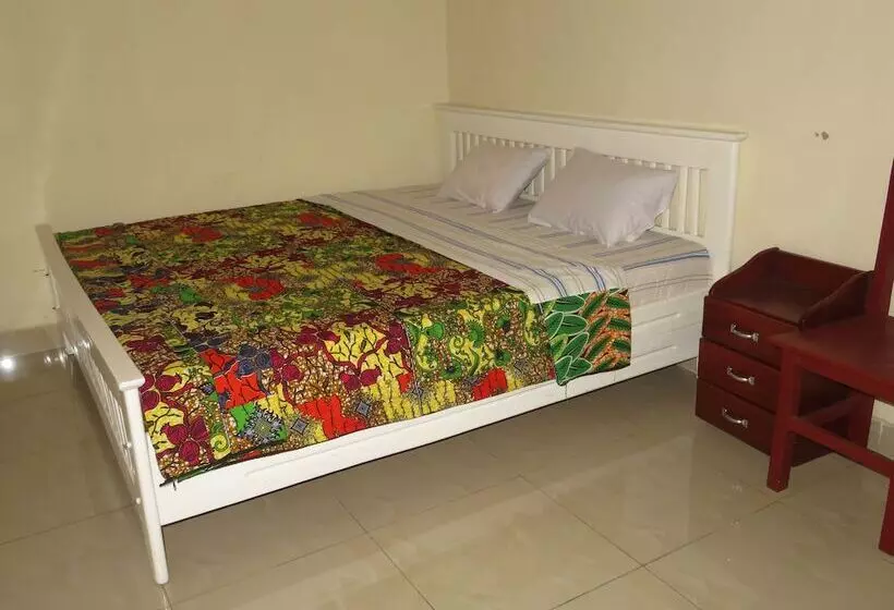 مسافرخانه Filon D'or Guesthouse And Campsite