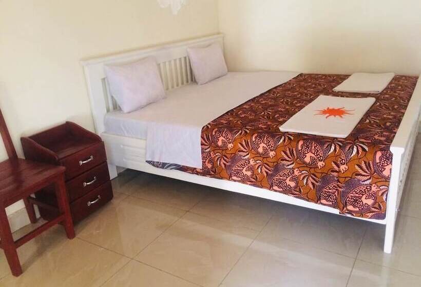 مسافرخانه Filon D'or Guesthouse And Campsite