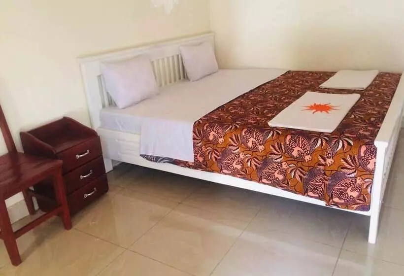 مسافرخانه Filon D'or Guesthouse And Campsite
